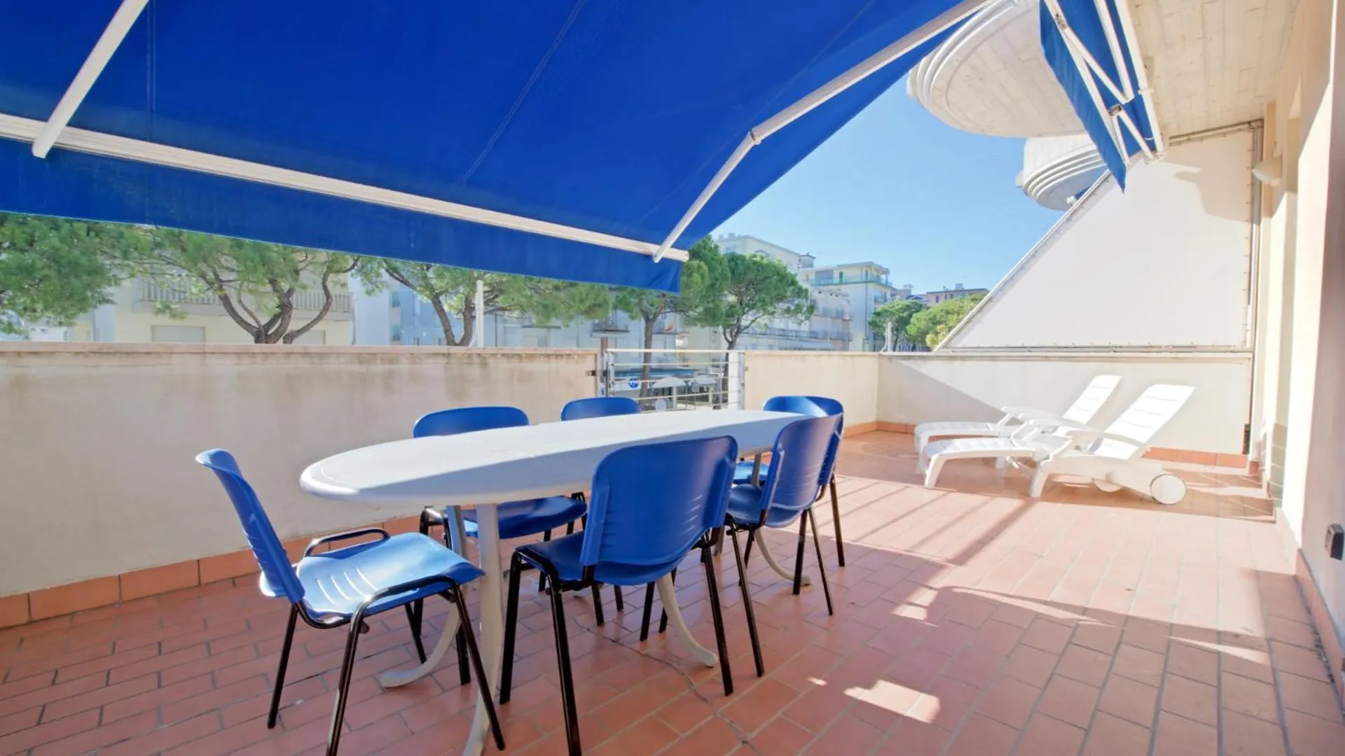 Costa Azzurra Apartment Lido di Jesolo 0*,  İtalya